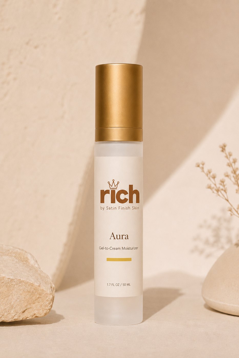 Aura gel-to-cream moisturizer bottle